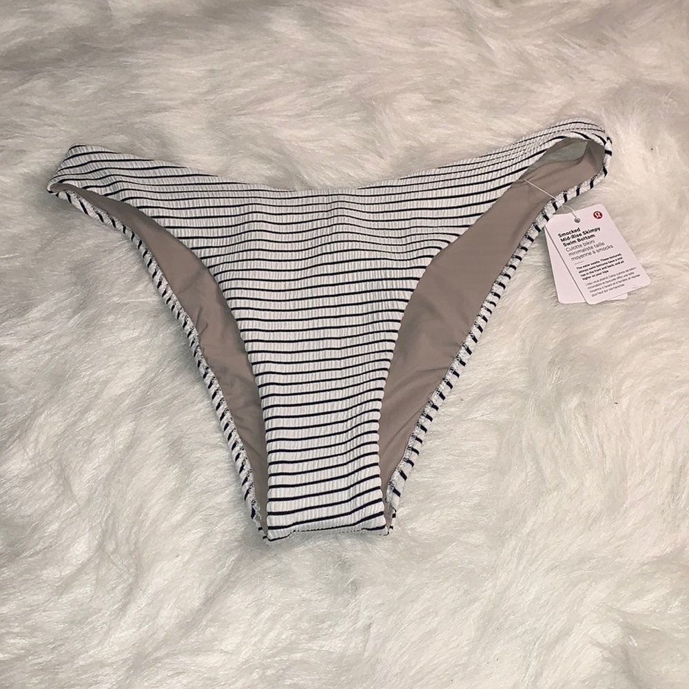 Lululemon Smocked MR Skimpy Swim Bottom